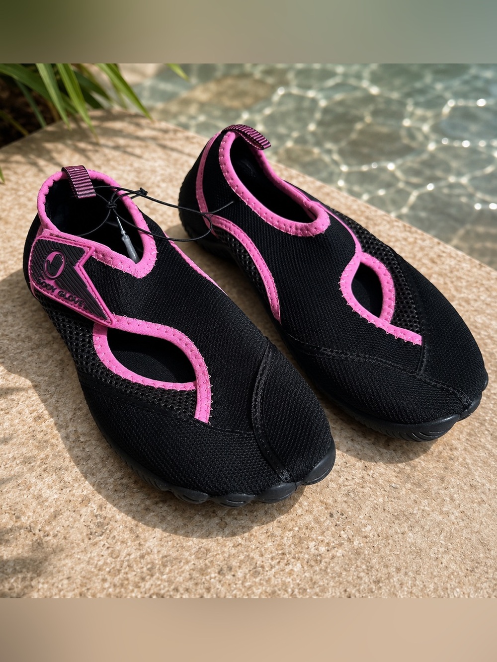 Body Glove Water Shoe, Women’s Size 7, Black & Pink Water Shoes, New